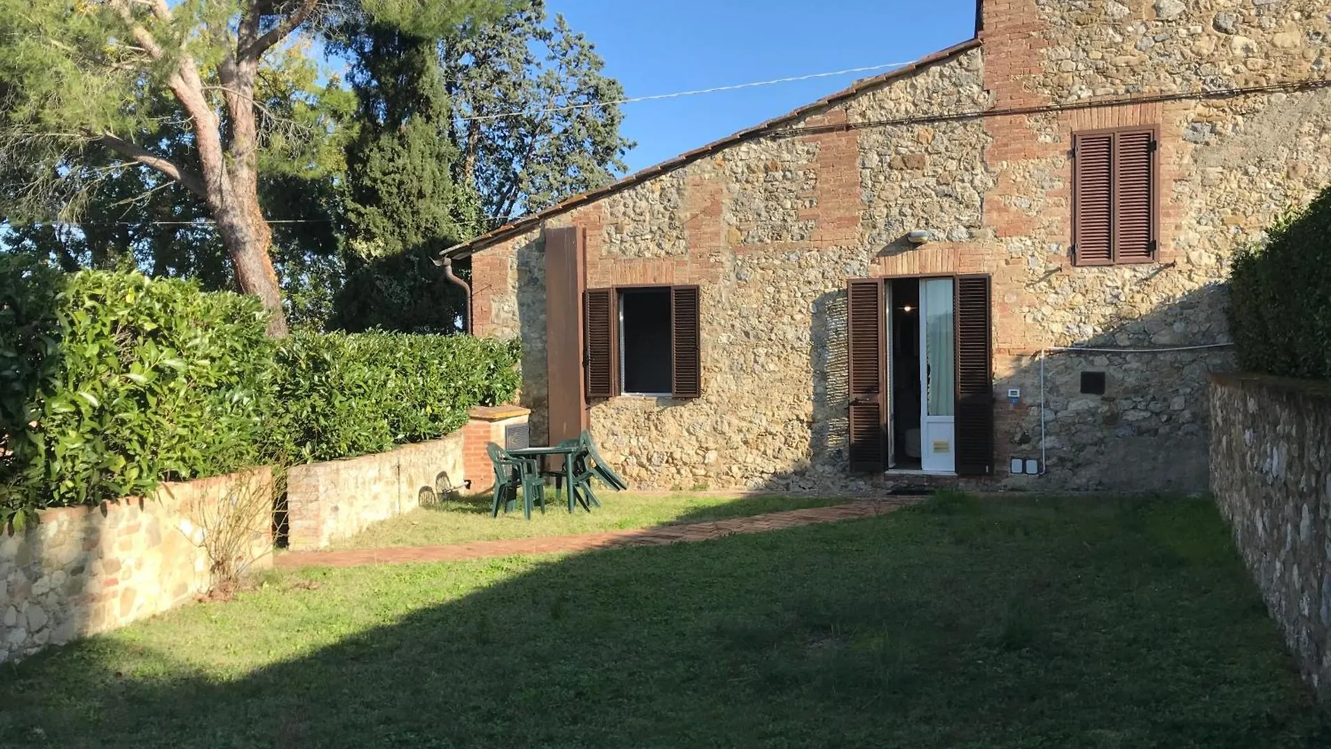 Casaletolfe Residence Siena 2*,  Italy